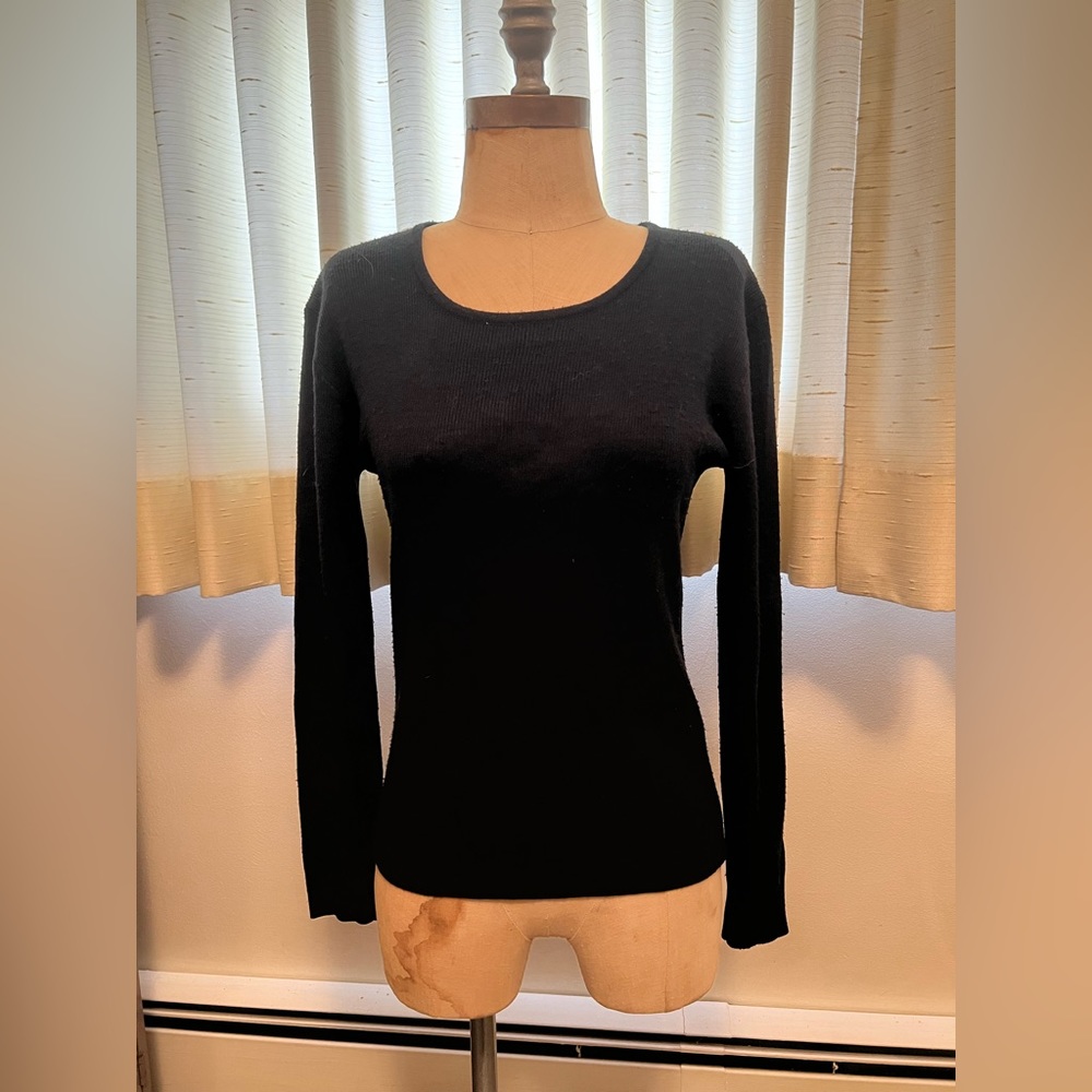 Vintage black sweater.